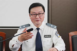 集团党委副书记、关工委主任、...