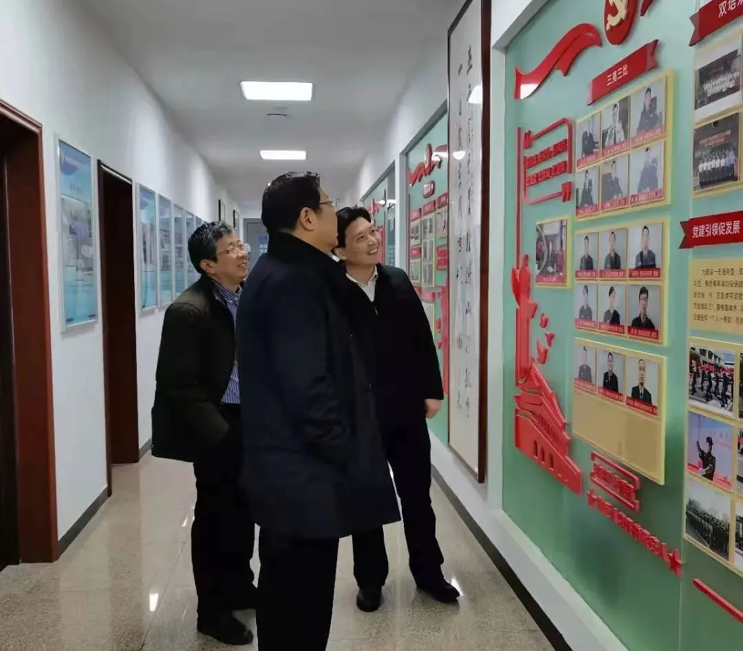 合肥高新区党工委委员、管委会副主任方向民来集团指导工作